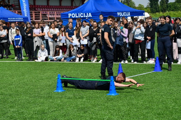 Slika /PU_SiM/AA NOVE Ilustracije/Dan otvorenih vrata 2025/17.jpg